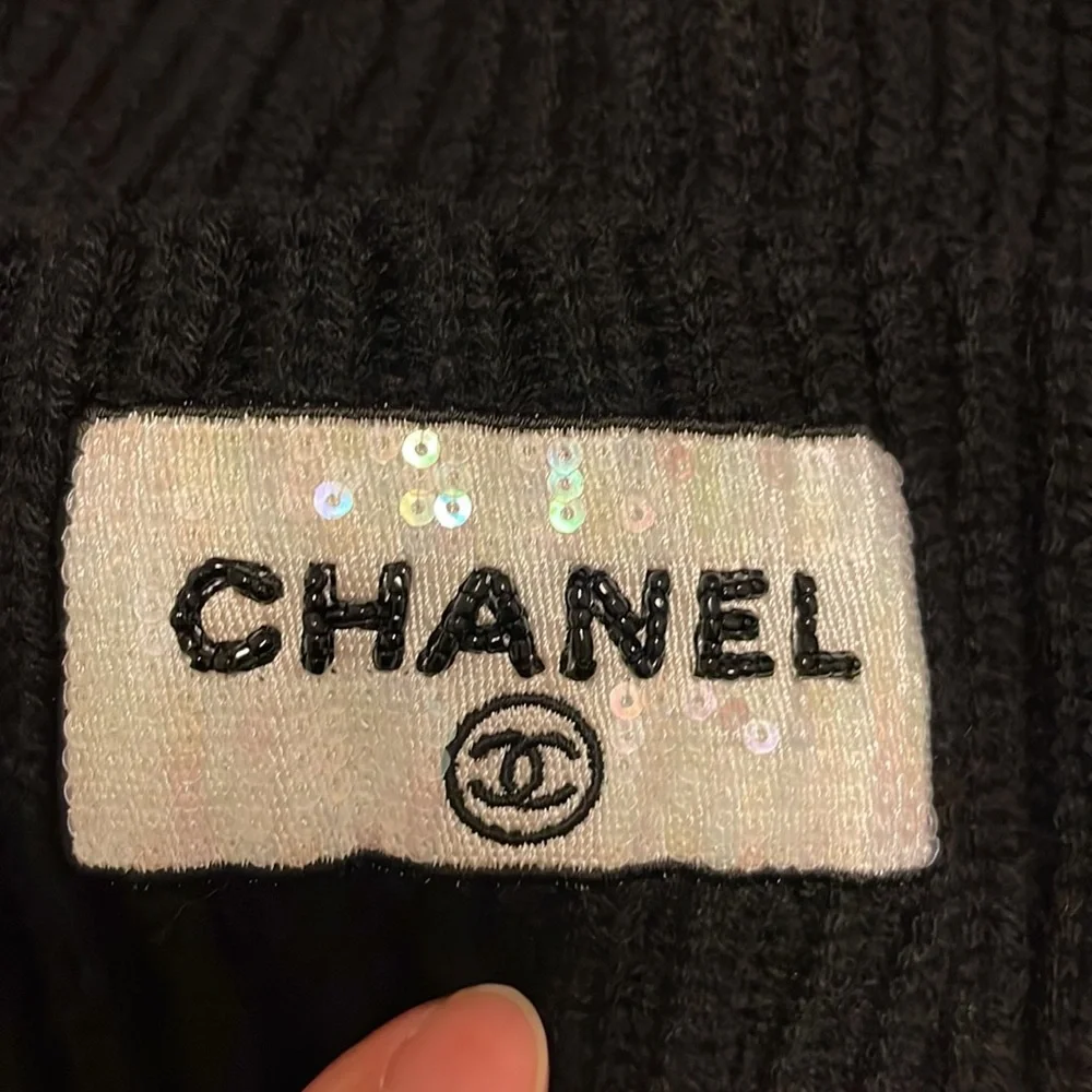 Authentic Chanel cashmere Sequins and Beads logo patch beanie